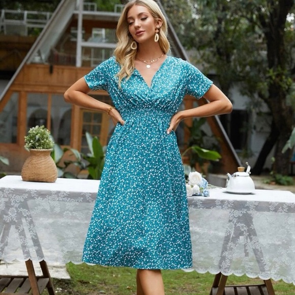 Aqua blue Summer dress - NWOT - Picture 3 of 6